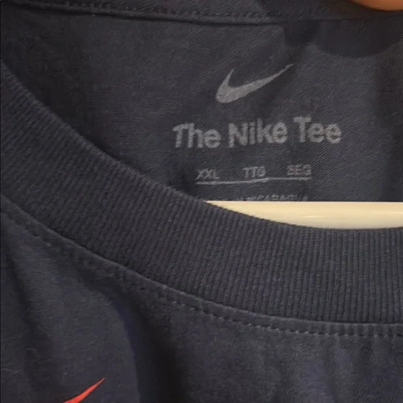 Nike Angels Navy Blue T-Shirt - Picture 2 of 3